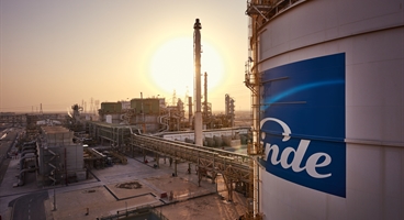 Hydrogen and Synthesis gas plant, Al Jubail, Saudi Arabia. Photoshoot: October 2016, picture taken by Torsten Proß, Jürgen Jeibmann Photographik
