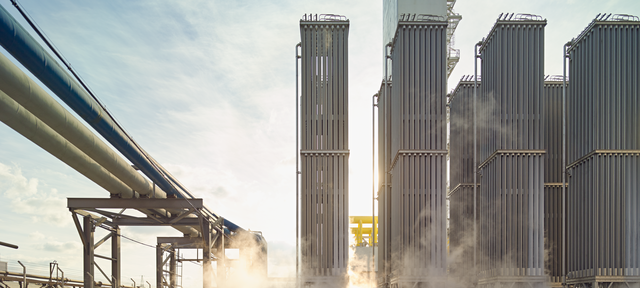 The LINDE PLANTSERV® team supports on revamp projects for air separation units (ASUs).